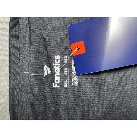 NWT Wisconsin Badgers Wrestling Woman’s 3X Black V-Neck T-Shirt Size 3XL New - Picture 3 of 8